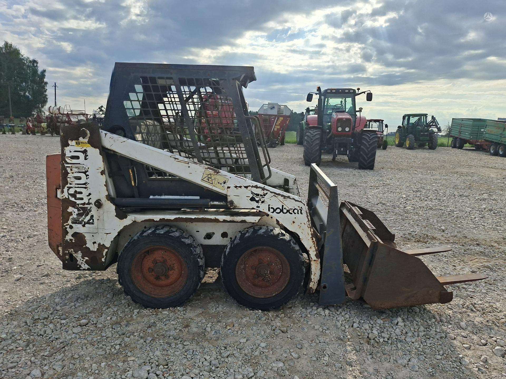 Bobcat 553