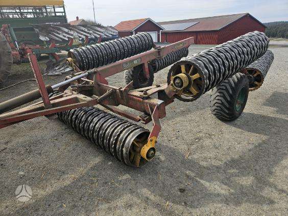 vaderstad-ev-1020-dirvos-tankinimo-lyginimo-volai Vaderstad EV - 1020