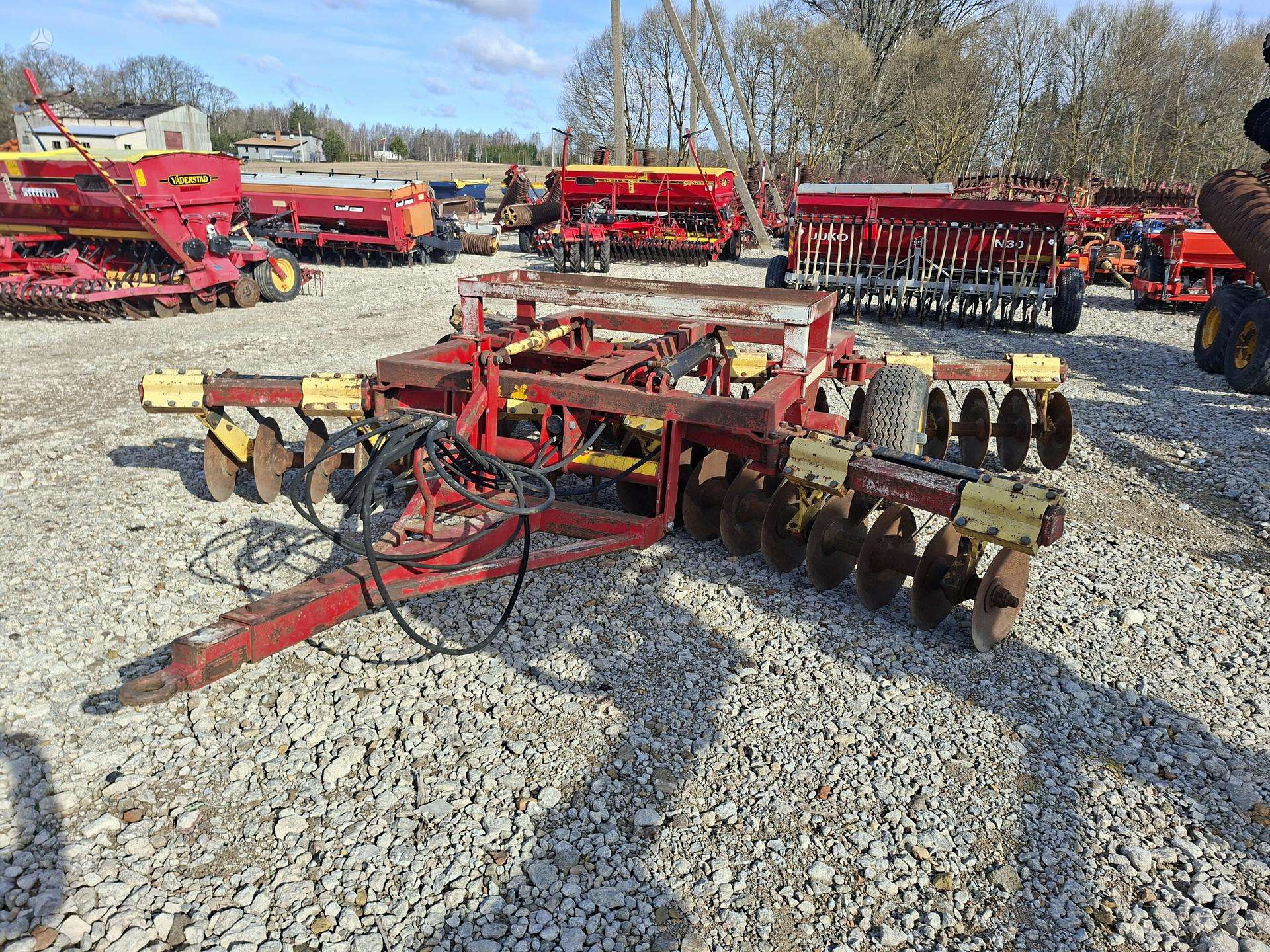 Vaderstad XT420