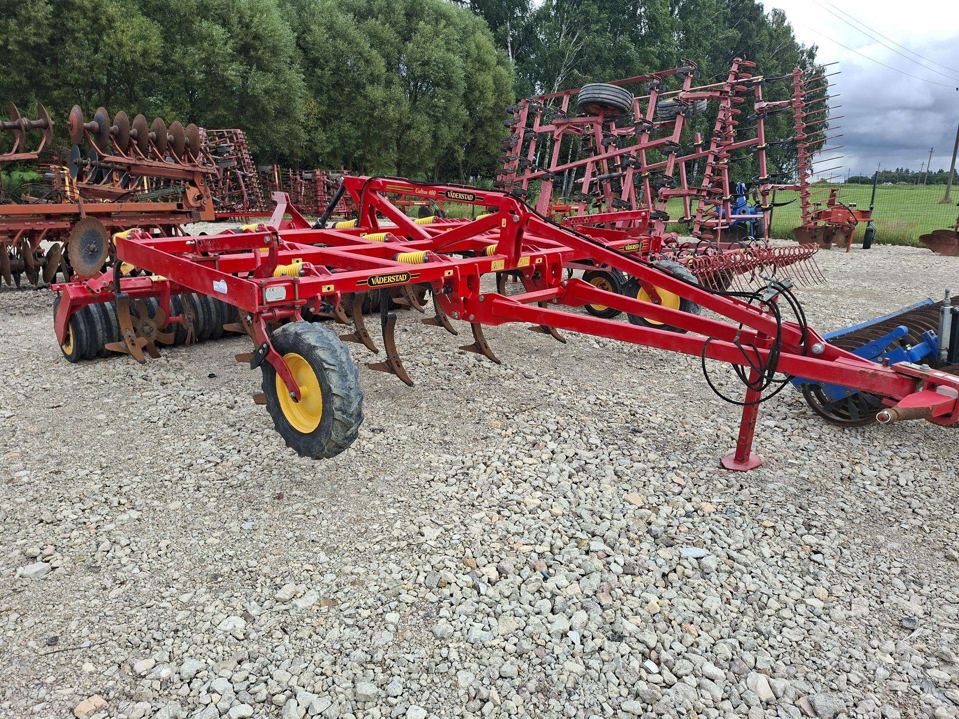 vaderstad-cultus-cs-400-skutikai-purentuvai Vaderstad Cultus CS 400