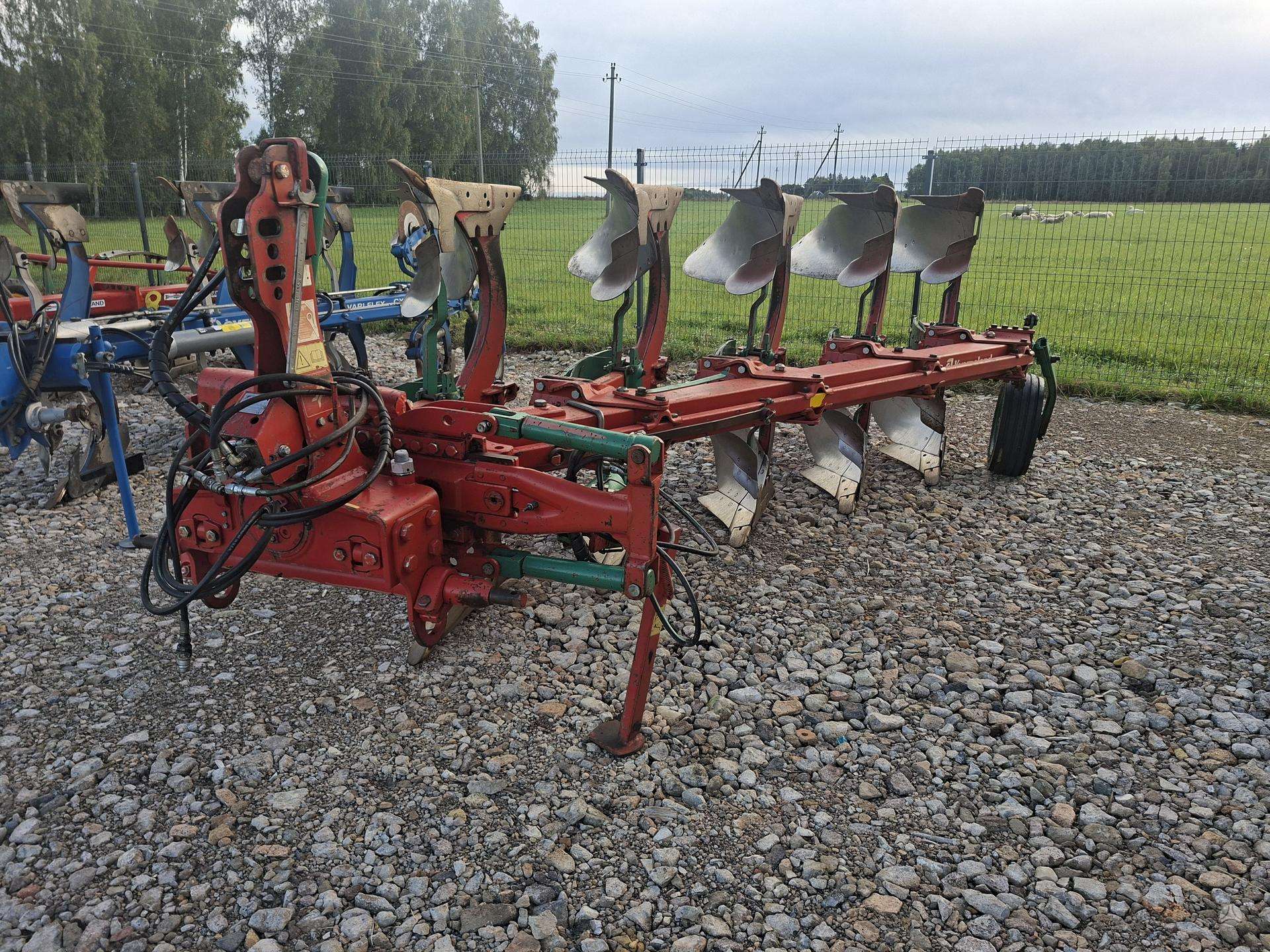 kverneland-es-80-200-28-plugai-4 Kverneland ES 80-200-28