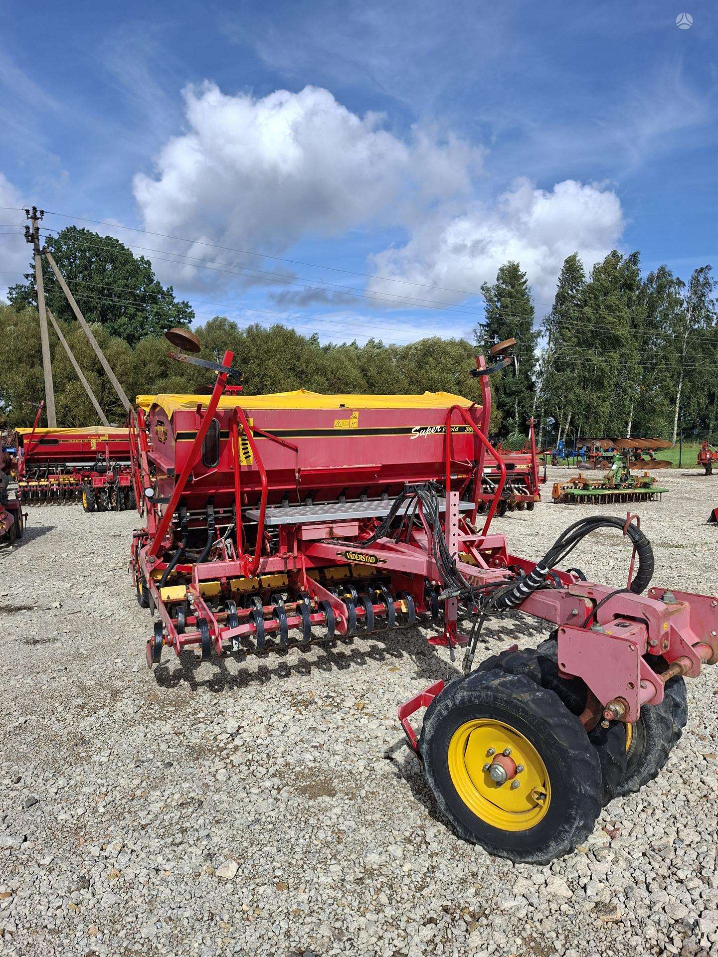 vaderstad-rapid-300c-super-xl-sejamosios-sodinamosios Vaderstad RAPID 300C SUPER XL