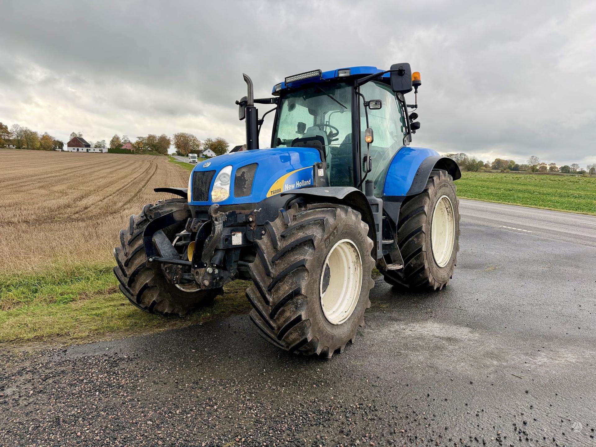 new-holland-t6080-traktoriai New Holland T6080