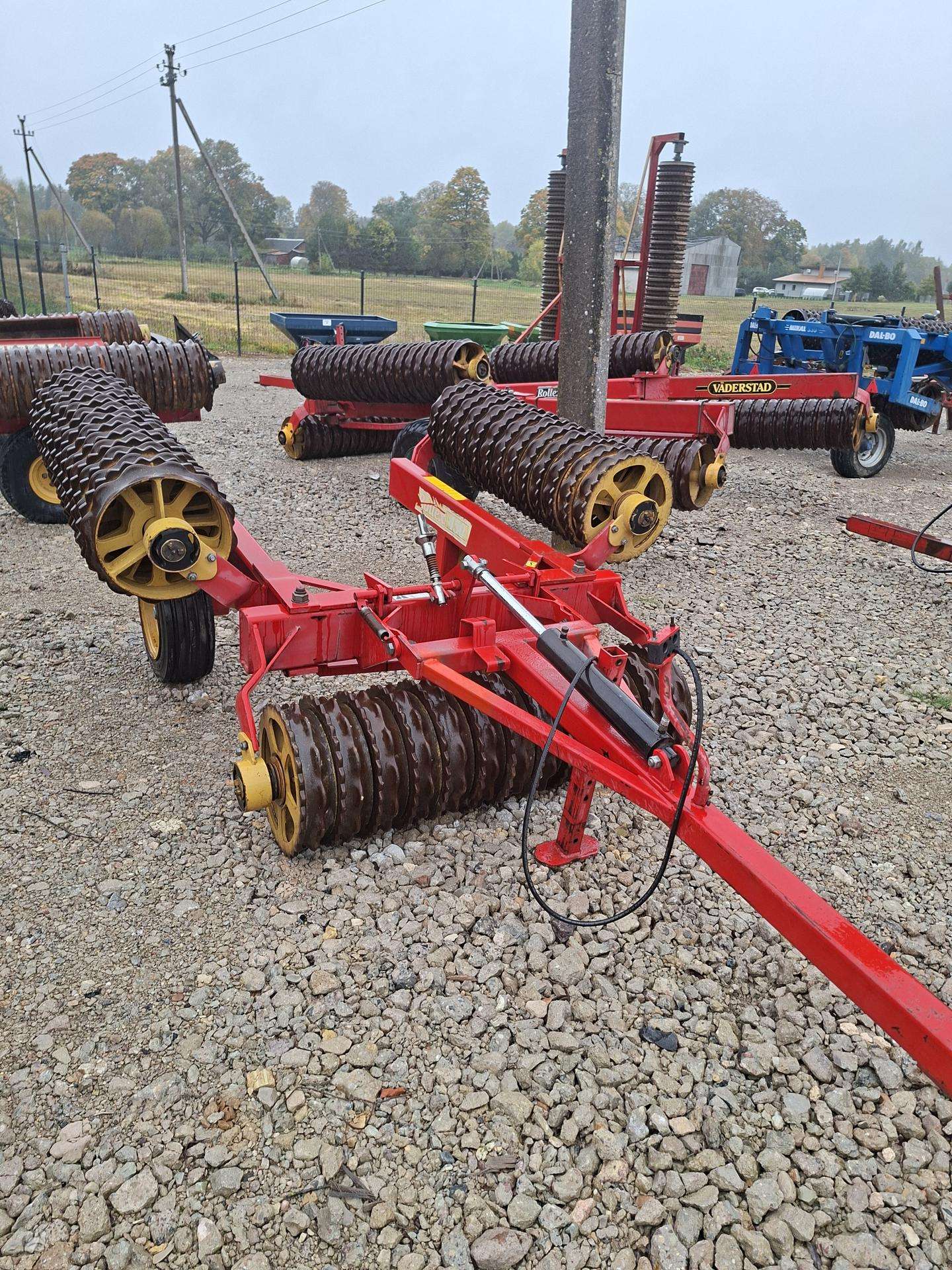 vaderstad-ev-450-dirvos-tankinimo-lyginimo-volai Vaderstad EV-450